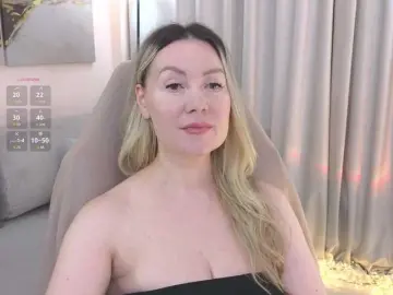 Bongacams Watch Live Sex Cams of AmieHerry