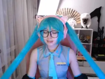 Bongacams Sex Cam of GertieCoach