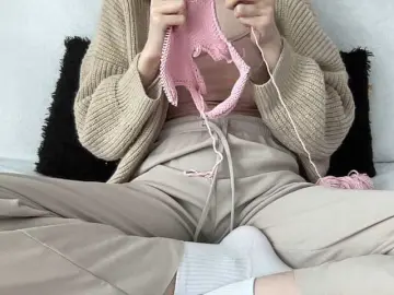 Bongacams Sex Chat of BestyBoobs
