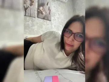Bongacams Free Porn Cam of -LeiaProseccina-