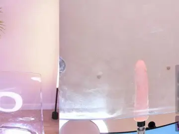 Bongacams Watch Live Sex Cams of SexyBlondeDoll