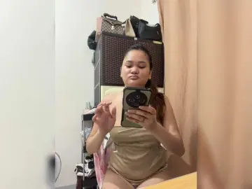Bongacams Best live sex cam show of PeachyBabe