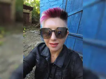Bongacams Best live sex cam show of BUSINKA-25