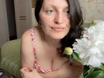 Bongacams Watch Live Sex Cams of LUKONTA