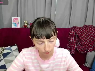 Bongacams Live Sex of KathelinBrik