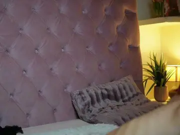 Bongacams Sex Chat of MaiaMini