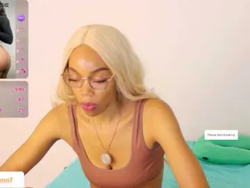 Bongacams Free Porn Cam of TamyLynn1