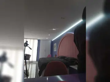 Bongacams Free Porn Cam of AmyJoness1