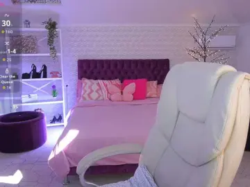 Bongacams Free Porn Cam of VelvetLuck