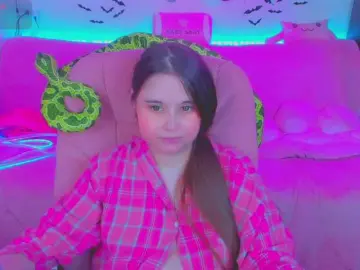 Bongacams Free Porn Cam of LittleKitsune