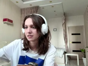 Bongacams Watch Live Sex Cams of SunniCunningan