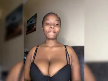 Bongacams Private Sex Chat of Curvy-maxy9