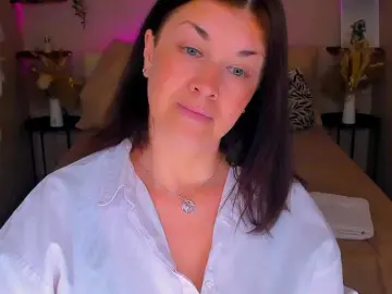 Bongacams Live Sex of AnaMills