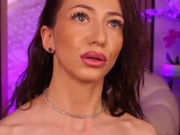 Bongacams Free Porn Cam of RubyFever