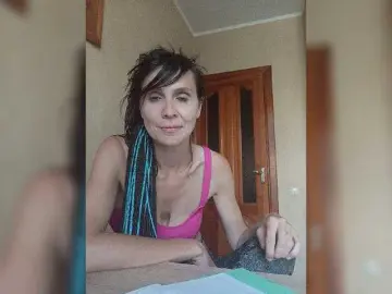 Bongacams Best live sex cam show of Hellenalonenochka