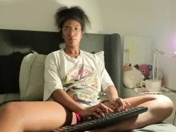 Bongacams Private Sex Chat of CarolineS