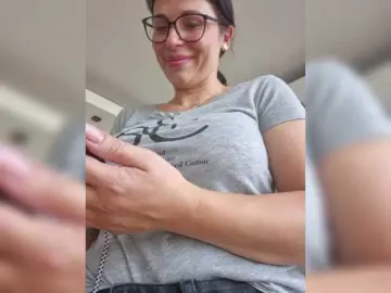 Bongacams Free Porn Cam of SophieMary