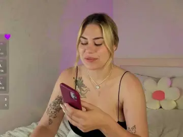 Bongacams Best live sex cam show of mirabellashake1