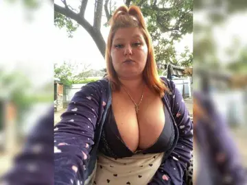 Bongacams Best live sex cam show of Miss-Tits2025