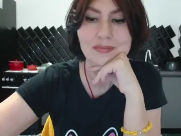 Bongacams Watch Live Sex Cams of ANGELALADI