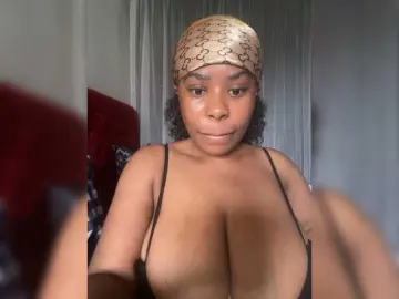 Bongacams Best live sex cam show of KaeBloom