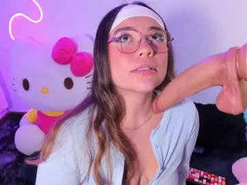 Bongacams Nude Webcam of Belacurvyx