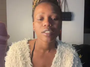 Bongacams Watch Live Sex Cams of SexyBaddie