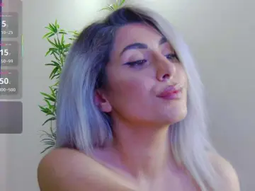 Bongacams Watch Live Sex Cams of CelineMeyer