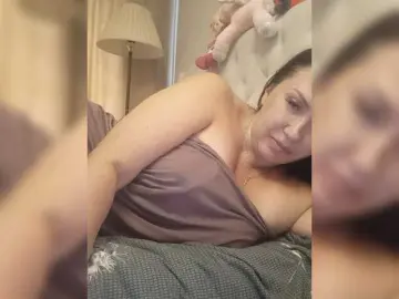 Bongacams Free Porn Cam of RoxySexy