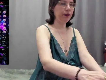 Bongacams Adult Video Chat of KarolineCherr