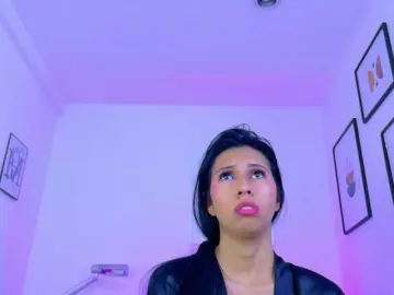 Bongacams Free Porn Cam of skinnyprinces