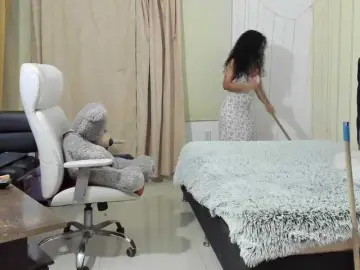 Bongacams Watch Live Sex Cams of NadiaKarim