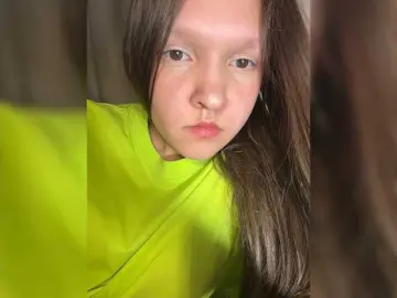 Bongacams Free Live Porn of Cute-Lolly