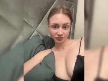 Bongacams Best live sex cam show of Linaaa