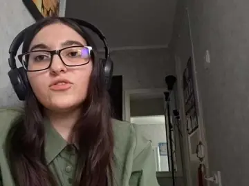 Bongacams Sex Chat of DulceNgvyen