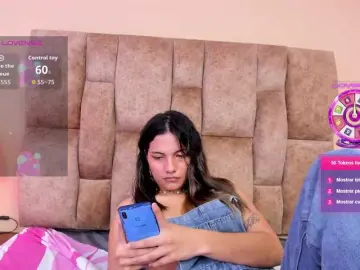 Bongacams Nude Webcam of EmmaSanchez1