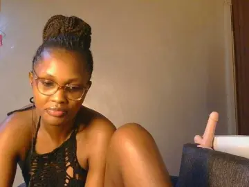 Bongacams Sex Chat of cutieglo