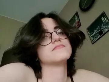 Bongacams Nude Webcam of DonetteMarrin