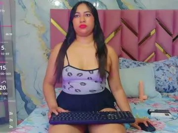 Bongacams Live Sex Cam of softlatina