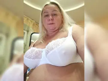 Bongacams Nude Webcam of MiraRobens1