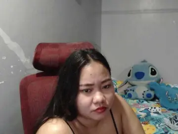 Bongacams Watch Live Sex Cams of BubbleButtPinay