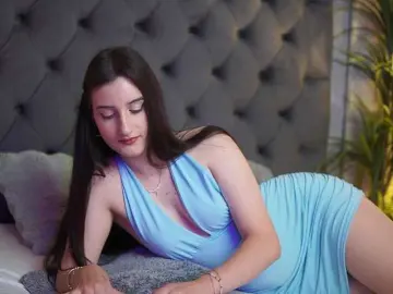 Bongacams Free Live Porn of JadeYum