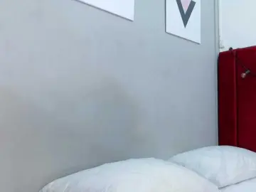 Bongacams Nude Webcam of friendsmom