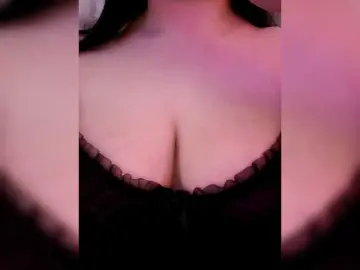 Bongacams Private Sex Chat of YennSI