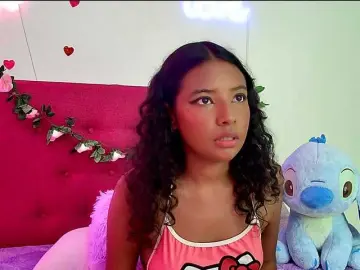 Bongacams Sex Cam of Ellie-Cute7