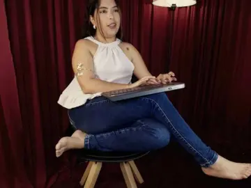 Bongacams Free Live Porn of Sharlotte-1