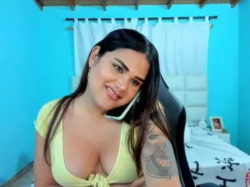 Bongacams Nude Webcam of shadiaorozco