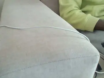 Bongacams Watch Live Sex Cams of Dotrizer-1