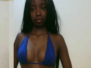 Bongacams Nude Webcam of Alixeres