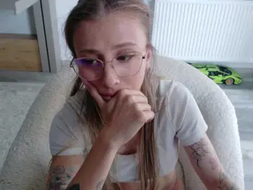 Bongacams Best live sex cam show of DiddySweet1